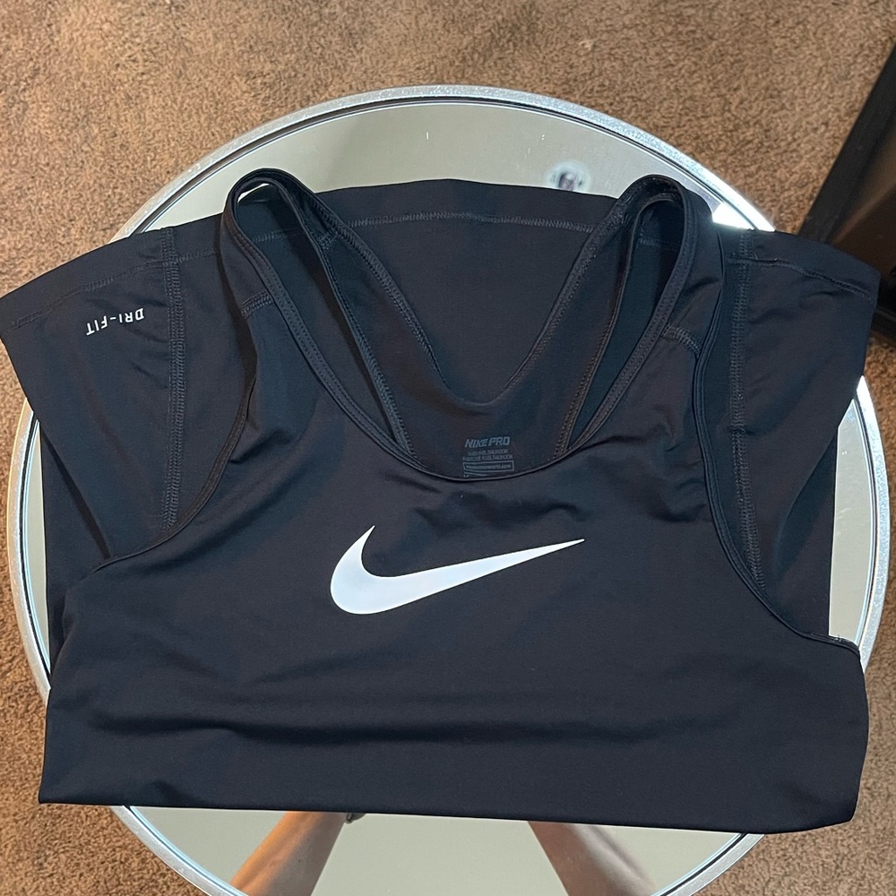 Nike Pro Dri -Fit Mesh Workout Tank  Size Medium